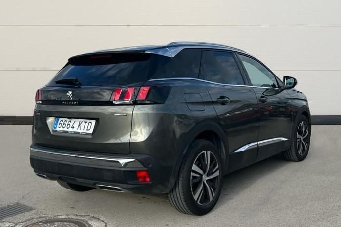 Usado Peugeot 3008 GT-line 131 CV (96 kW) 2019 Gris SUV