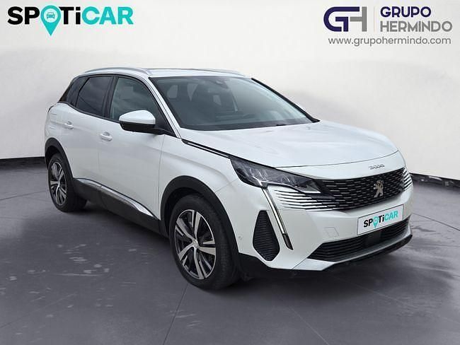Usado Peugeot 3008 Allure 130 CV (95 kW) 2021 Blanco SUV