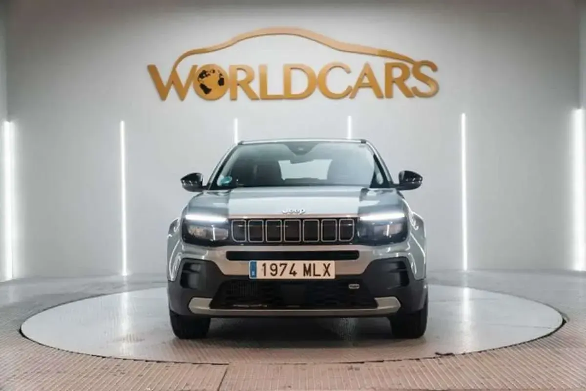 Usado Jeep Avenger Altitude 101 CV (74 kW) 2023 Gris SUV