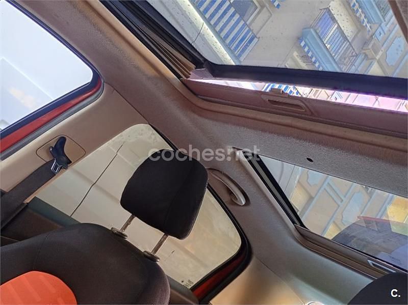 Usado Fiat Punto Classica 70 CV (51 kW) 2007 Naranja Utilitario