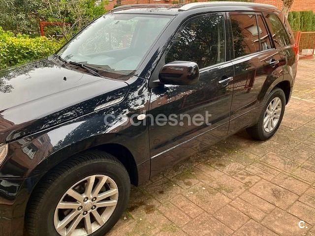 Usado Suzuki Grand Vitara 129 CV (94 kW) 2009 Negro SUV