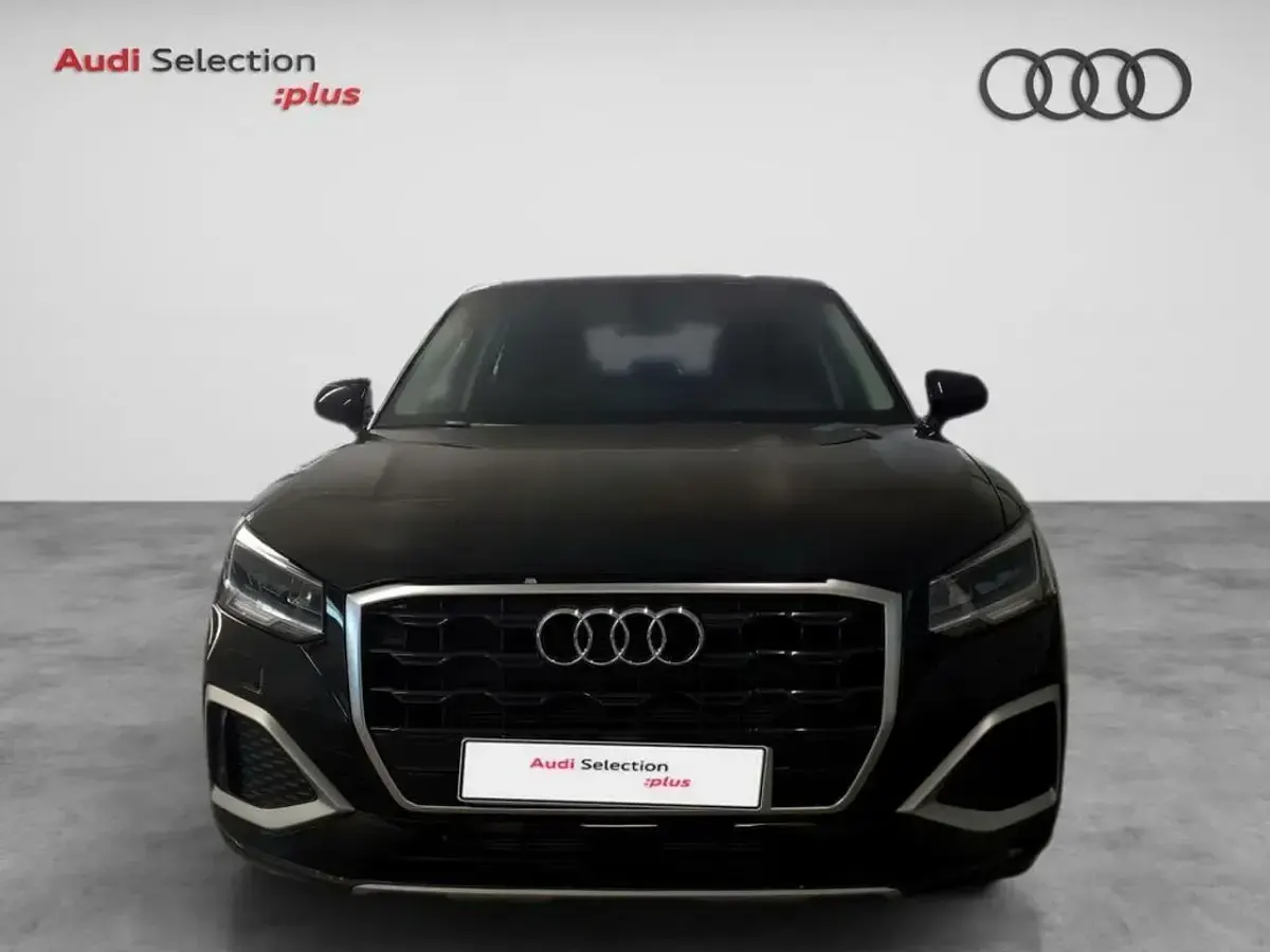 Usado Audi Q2 Advanced Plus 116 CV (85 kW) 2024 Negro SUV