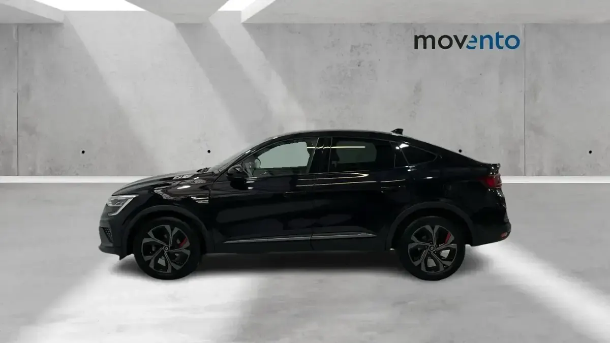 Usado Renault Arkana RS Line 160 CV (117 kW) 2022 Negro SUV