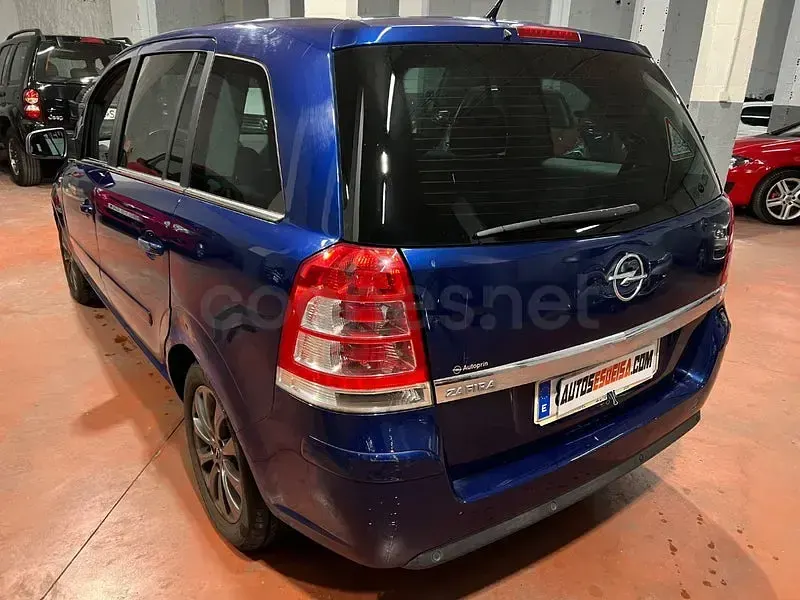 Usado Opel Zafira Cosmo 140 CV (102 kW) 2010 Azul Monovolumen