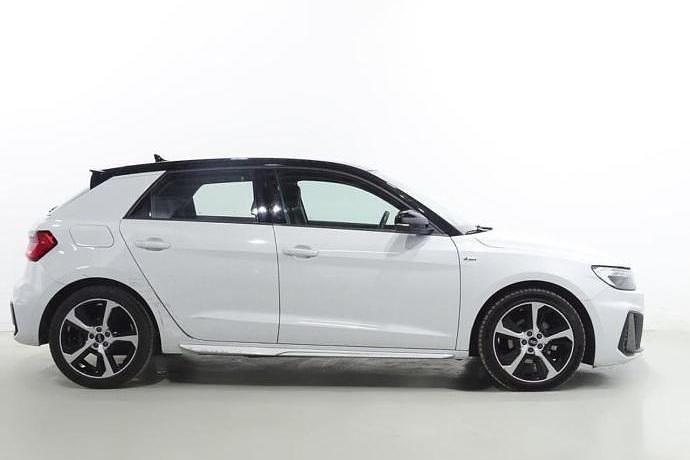 Usado Audi A1 150 CV (110 kW) 2022 SUV