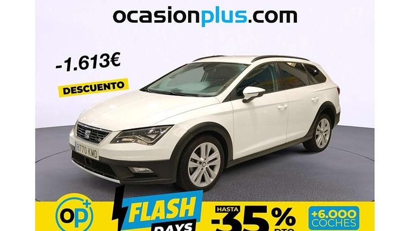 Usado Seat Leon ST FR 150 CV (110 kW) 2018 Blanco Familiar