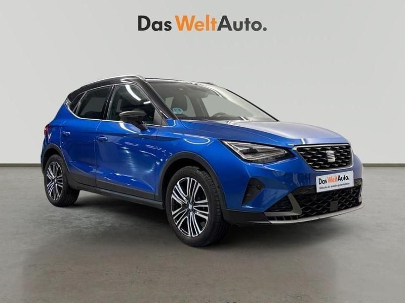 Azul Usado 2024 Seat Arona FR SUV | 21.200 € (Un poco caro) - Imagen 1/4
