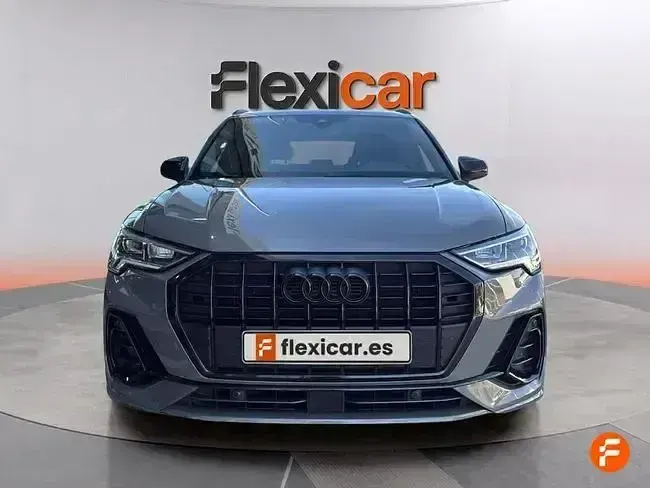 Usado Audi Q3 150 CV (110 kW) 2021 Gris SUV
