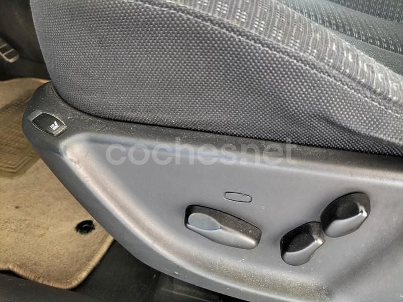 Usado Renault Vel Satis Privilege 150 CV (110 kW) 2004 Azul Utilitario