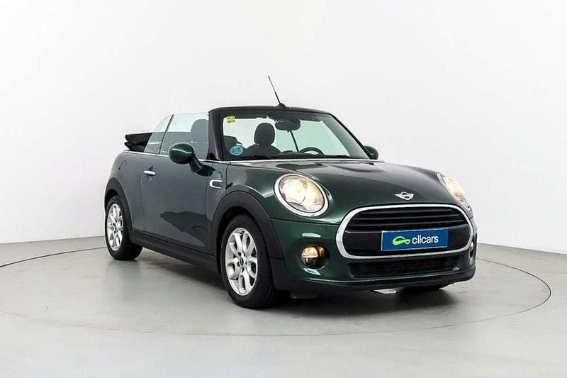 Usado Mini Cooper D Cabriolet 116 CV (85 kW) 2017 Verde Descapotable