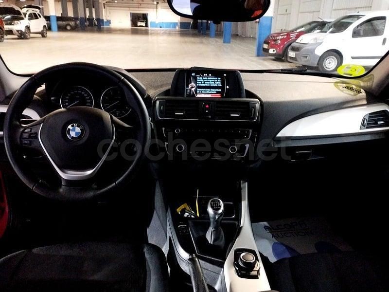 Usado BMW 116 Comfort Edition 116 CV (85 kW) 2016 Rojo Utilitario