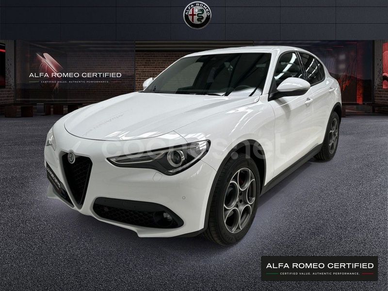 Blanco Usado 2023 Alfa Romeo Stelvio Sprint SUV | 39.900 € - Imagen 1/4