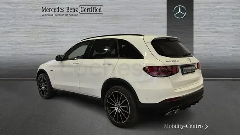 Usado Mercedes GLC300e 306 CV (225 kW) 2021 Blanco SUV