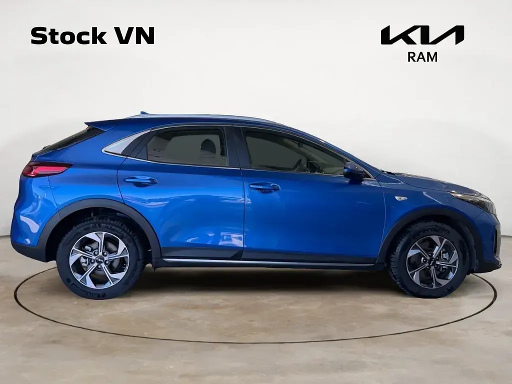 Nuevo Kia XCeed 115 CV (84 kW) 2026 Blue flame SUV