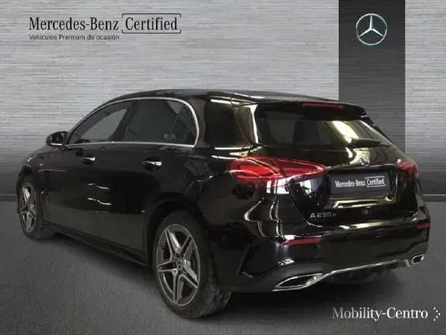Usado Mercedes A250 218 CV (160 kW) 2026 Negro noche