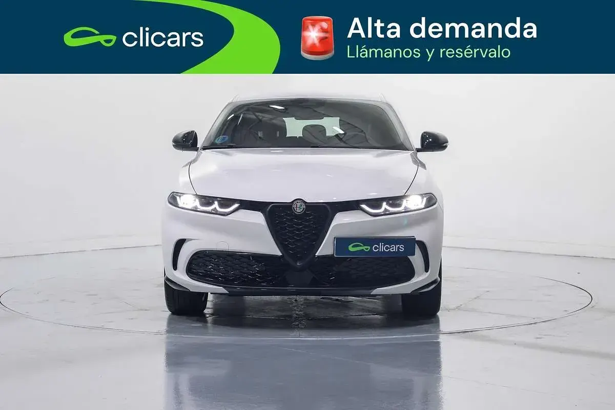 Usado Alfa Romeo Tonale Sprint 160 CV (117 kW) 2025 Blanco SUV