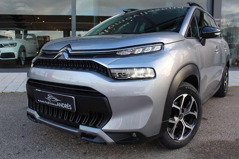Usado Citroën C3 Aircross Shine 110 CV (80 kW) 2022 Plateado SUV