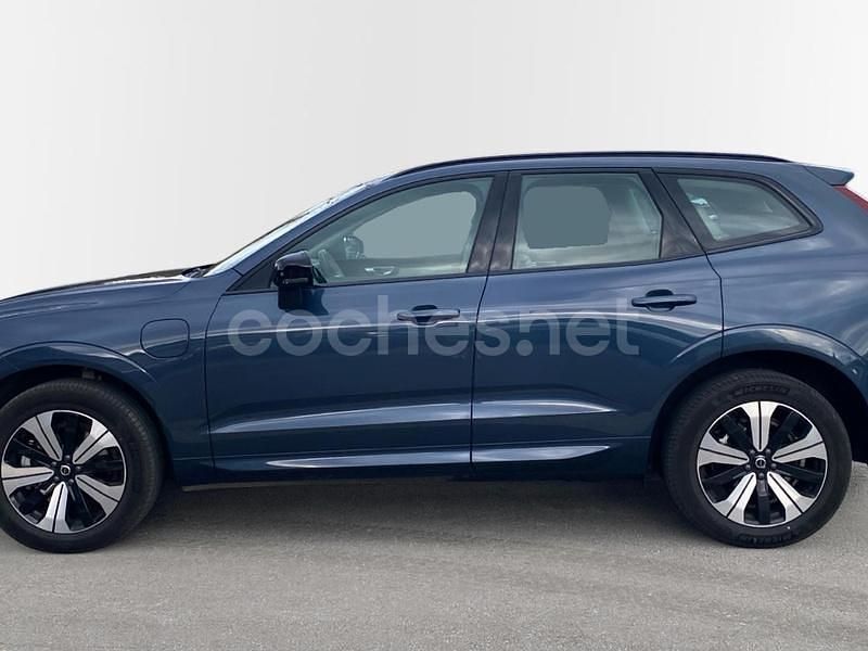 Usado Volvo XC60 Plus 350 CV (257 kW) 2025 Azul SUV