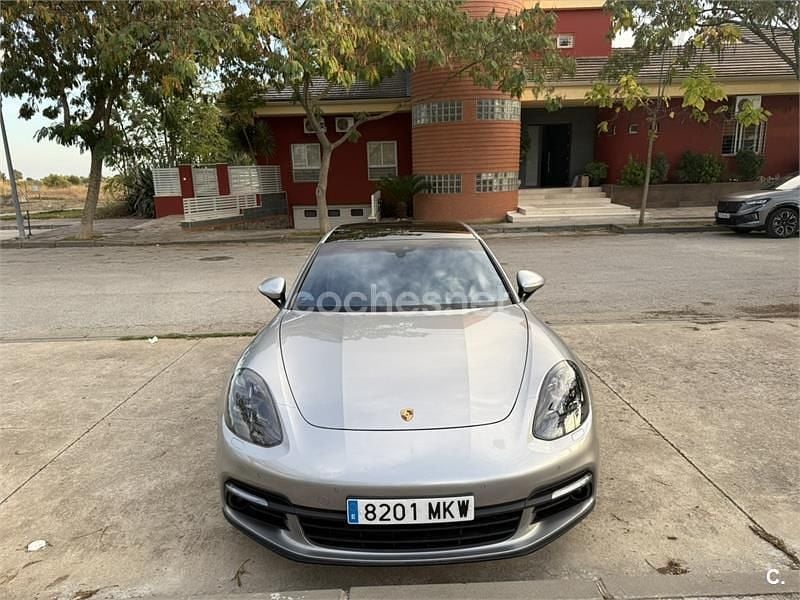 Gris / plata Usado 2019 Porsche Panamera 4 Berlina | 67.990 € (Super precio) - Imagen 1/4