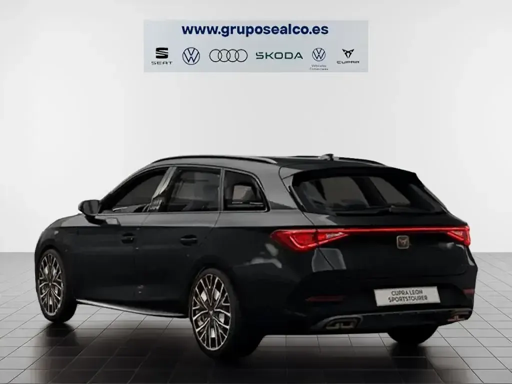 Usado Cupra Leon VZ 245 CV (180 kW) 2023 Negro Familiar