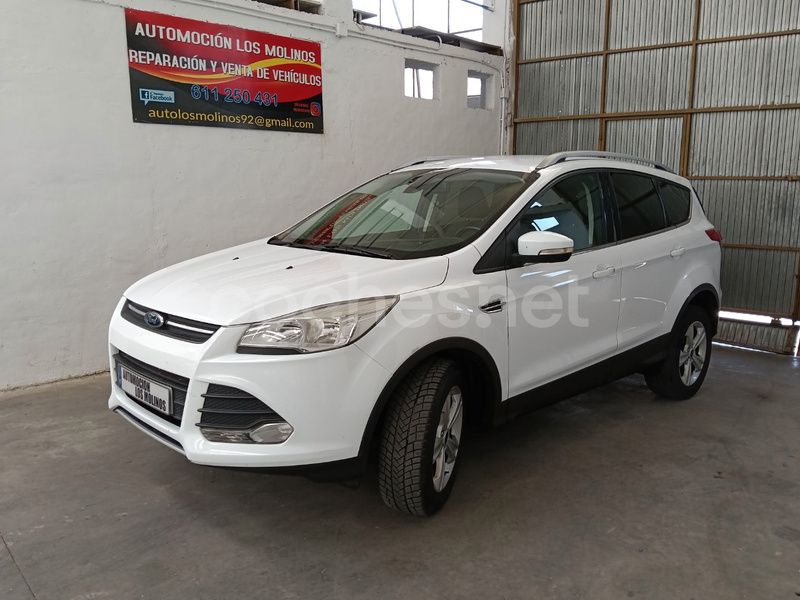 Blanco Usado 2015 Ford Kuga Titanium SUV | 12.490 € (Precio justo) - Imagen 1/4