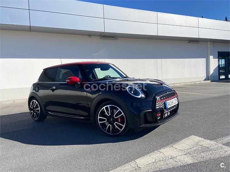 Usado Mini John Cooper Works 231 CV (169 kW) 2022 Negro Utilitario