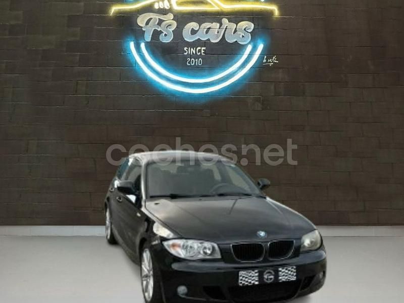 Negro Usado 2010 BMW 118 Utilitario | 8490 € (Un poco caro) - Imagen 1/4