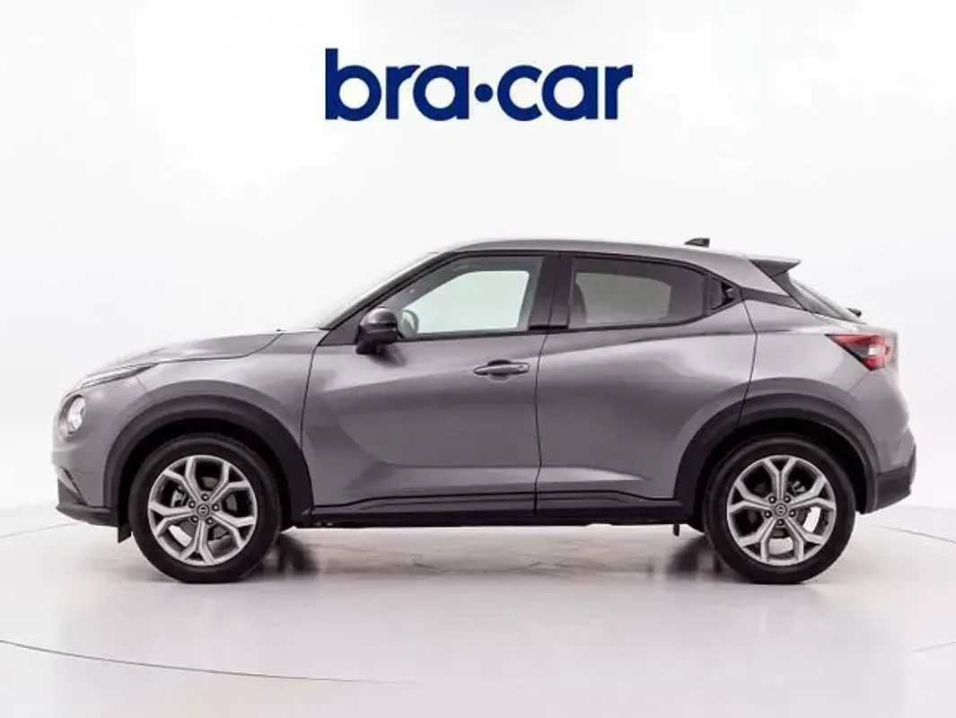 Usado Nissan Juke N-Connecta 114 CV (83 kW) 2021 Gris SUV