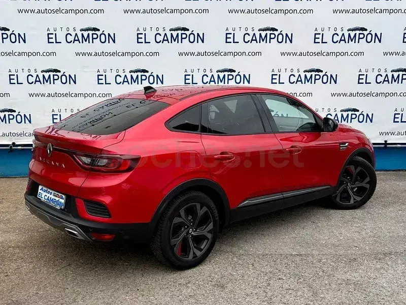 Usado Renault Arkana RS Line 140 CV (102 kW) 2021 Granate SUV