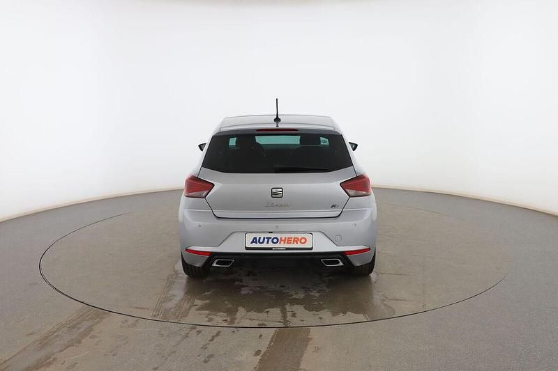 Usado Seat Ibiza FR 116 CV (85 kW) 2020 Plata Berlina
