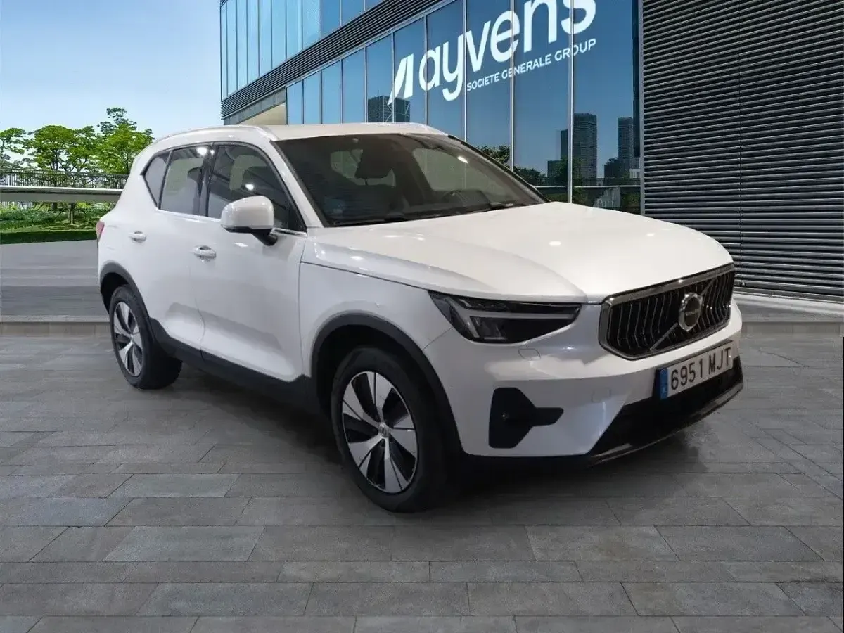Usado Volvo XC40 Plus 262 CV (192 kW) 2023 Blanco SUV
