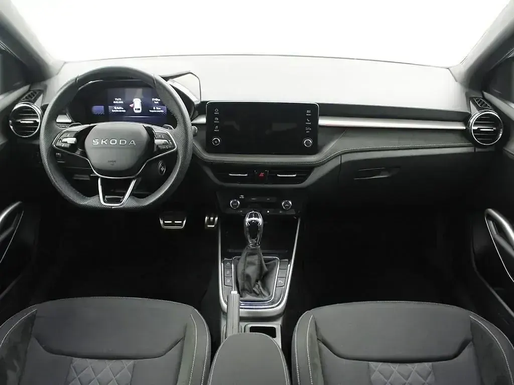 Nuevo Skoda Fabia Selection 115 CV (84 kW) 2025 Blanco Utilitario