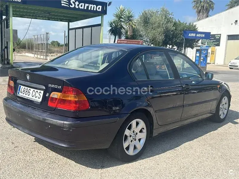 Usado BMW 320 136 CV (100 kW) 2002 Azul Berlina