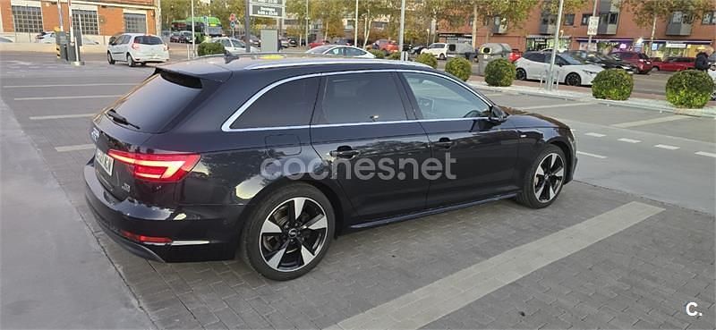 Usado Audi A4 Sport 190 CV (139 kW) 2016 Azul Familiar