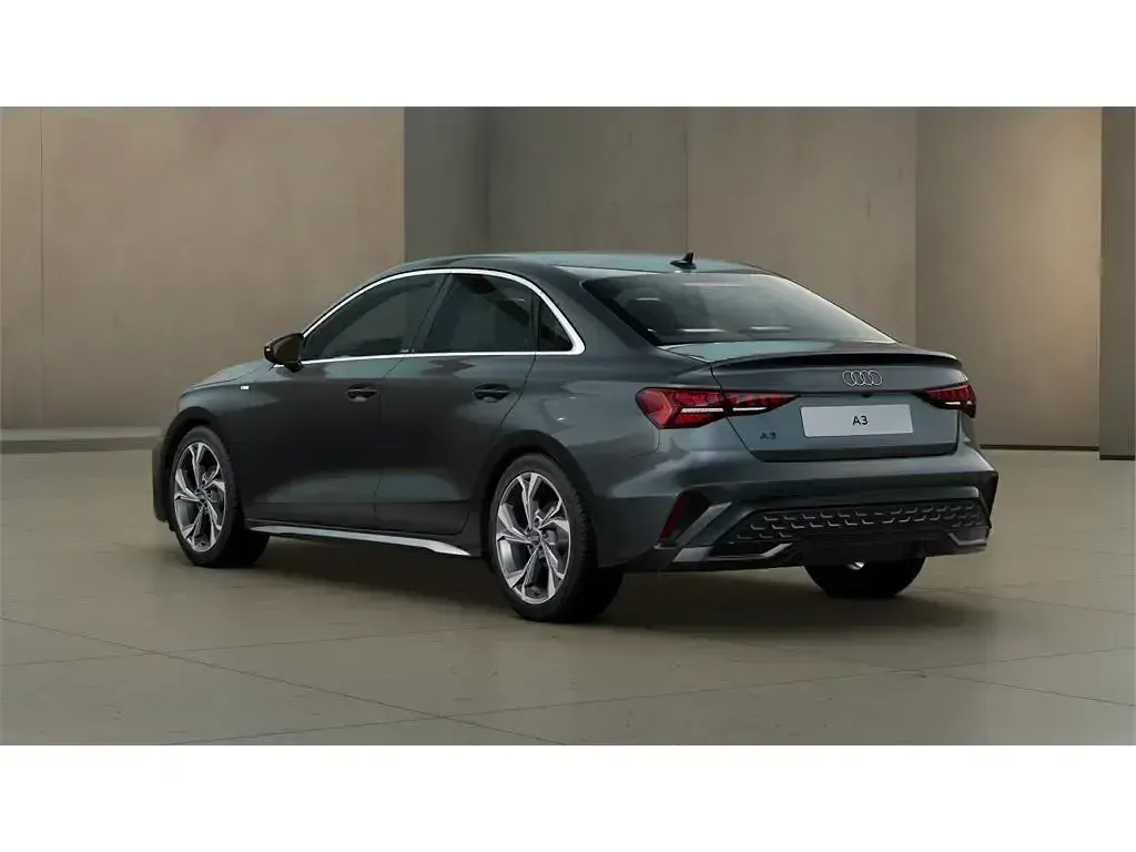 Nuevo Audi A3 S-Line 116 CV (85 kW) 2026 Gris Berlina