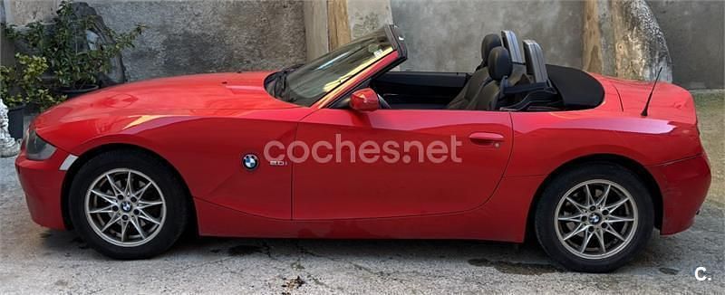 Usado BMW Z4 150 CV (110 kW) 2007 Rojo Descapotable
