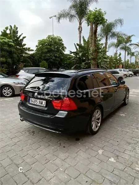 Usado BMW 320 Efficient Dynamics 163 HP (119 kW) 2011 Preto Carrinha