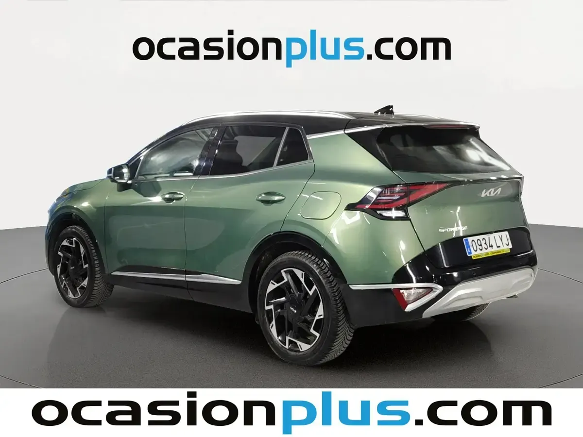 Usado Kia Sportage 152 CV (111 kW) 2022 Verde SUV