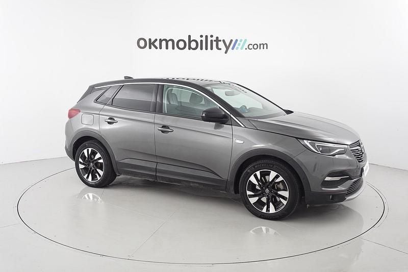 Usado Opel Grandland X Ultimate 300 CV (220 kW) 2021 Gris moai / techo negro SUV