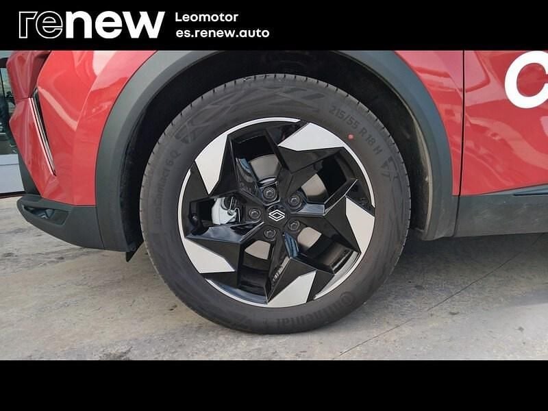 Usado Renault Captur Techno 160 CV (117 kW) 2025 Rojo SUV