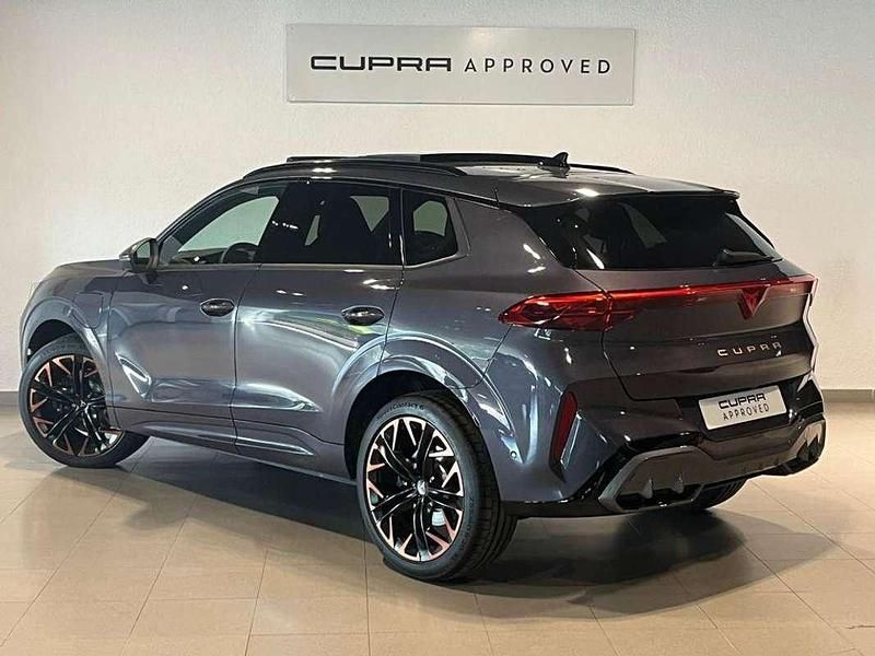 Usado Cupra Terramar VZ2 272 CV (200 kW) 2024 Gris SUV