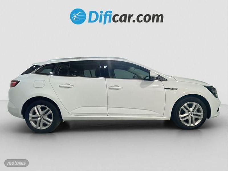 Usado Renault Mégane GrandTour 110 CV (80 kW) 2017 Blanco Familiar