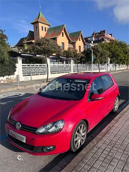 Rojo Usado 2012 VW Golf Sport Berlina | 4800 € (Buen precio) - Imagen 1/4