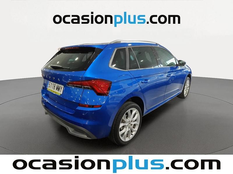 Usado Skoda Kamiq Sport 110 CV (80 kW) 2024 Azul SUV
