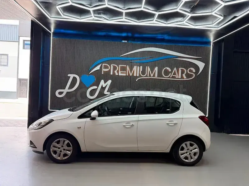 Usado Opel Corsa Selective 90 CV (66 kW) 2017 Blanco Utilitario