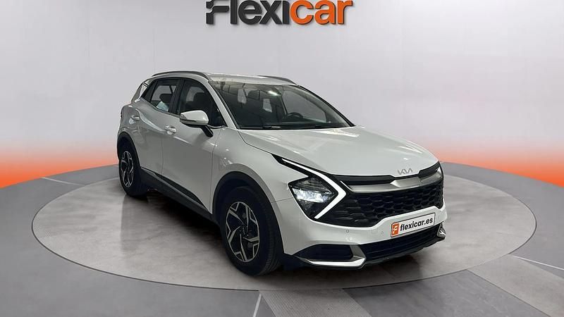 Usado Kia Sportage 136 CV (100 kW) 2023 Blanco SUV