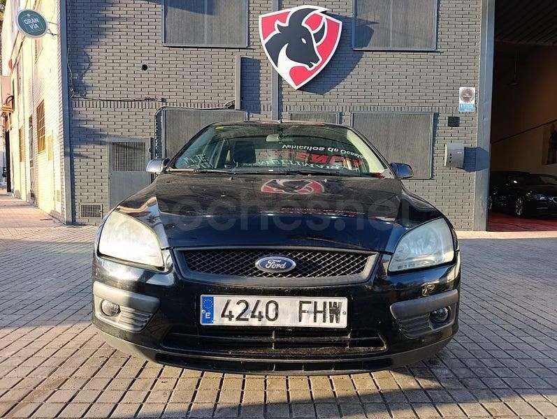 Usado Ford Focus Trend 115 CV (84 kW) 2006 Negro Berlina