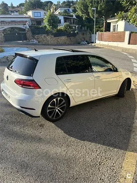 Usado VW Golf VII Sport 150 CV (110 kW) 2020 Blanco Familiar