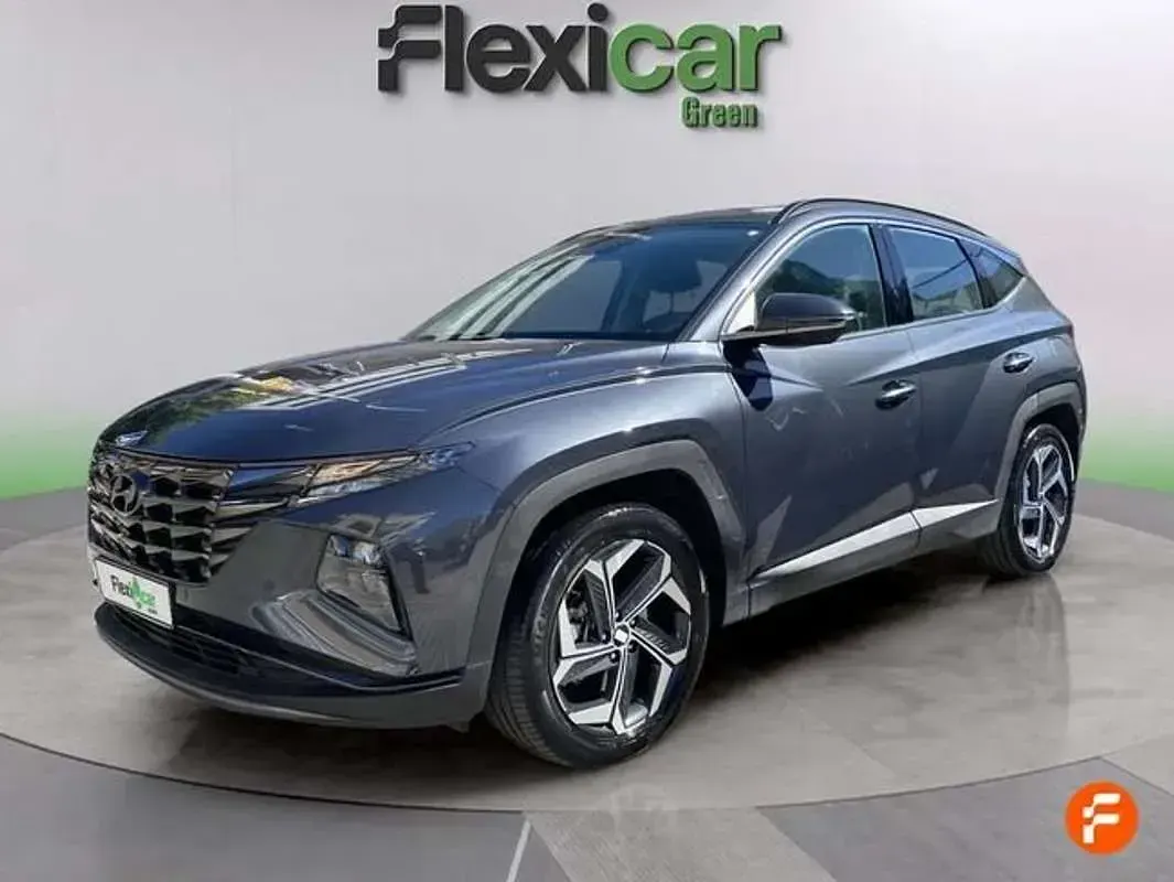 Usado Hyundai Tucson 230 CV (169 kW) 2022 Gris SUV