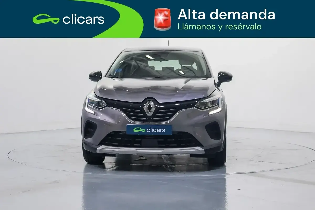 Usado Renault Captur Evolution 160 CV (117 kW) 2022 Gris SUV